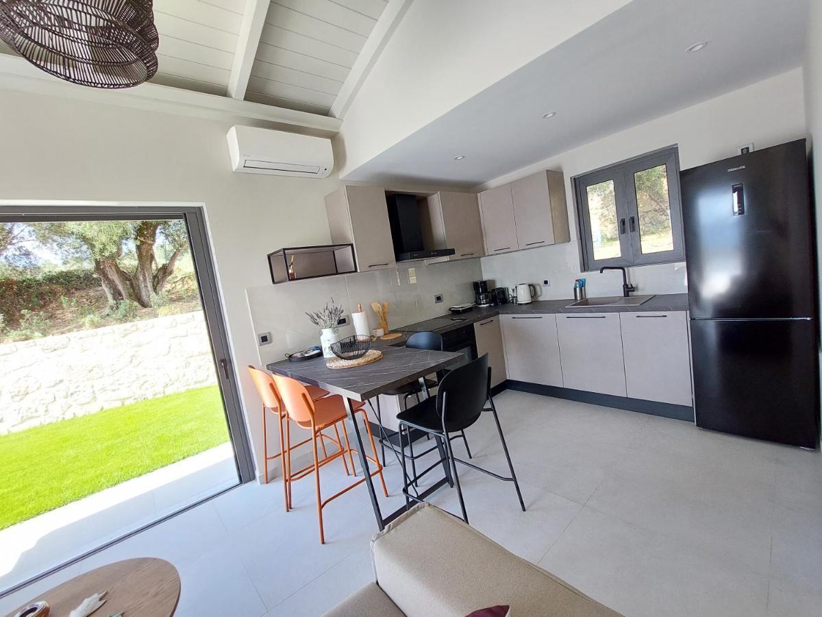 ליקסורי Alekos Beach Houses-Elia Villas מראה חיצוני תמונה